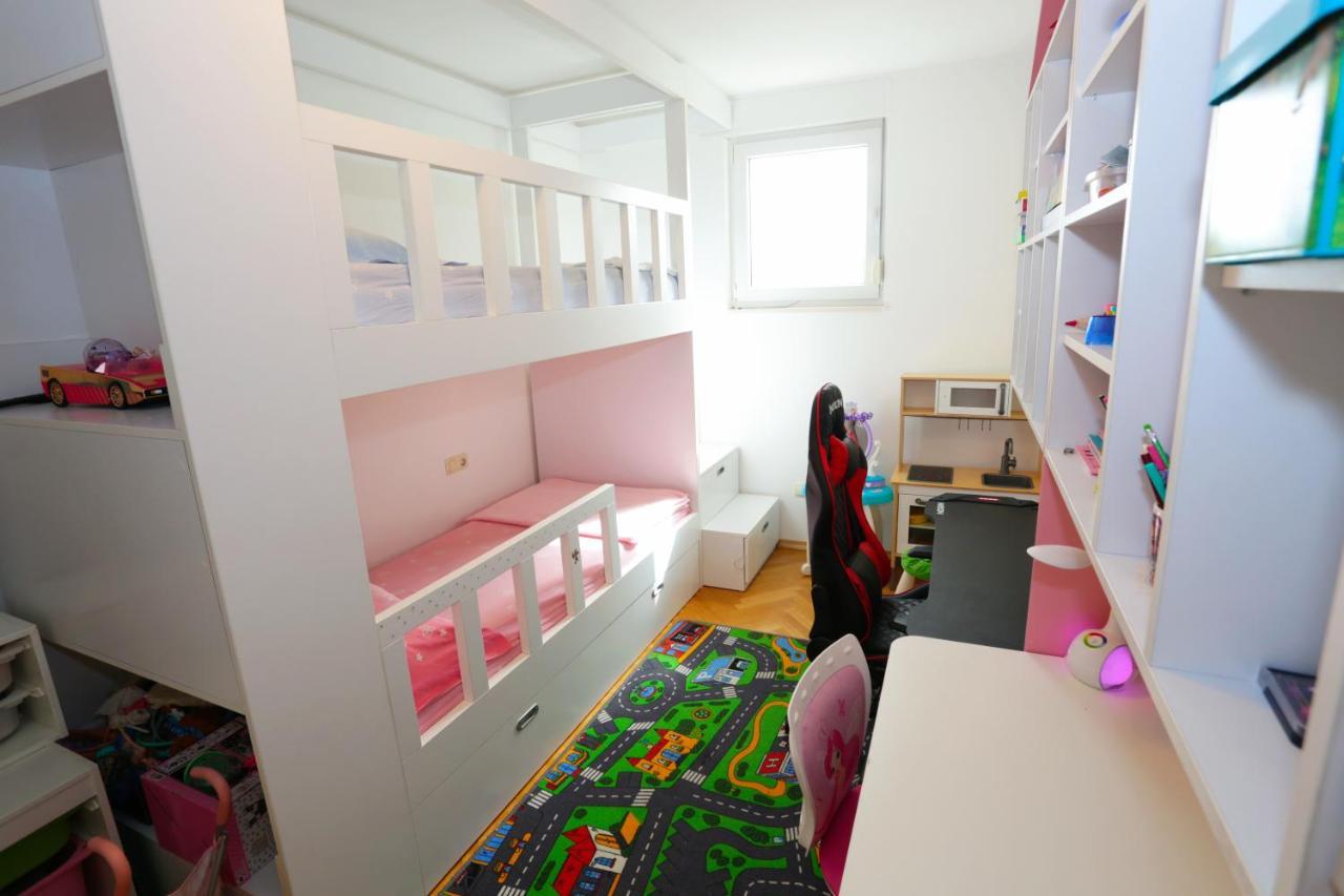 Luxury Family Apartment Omiš Extérieur photo
